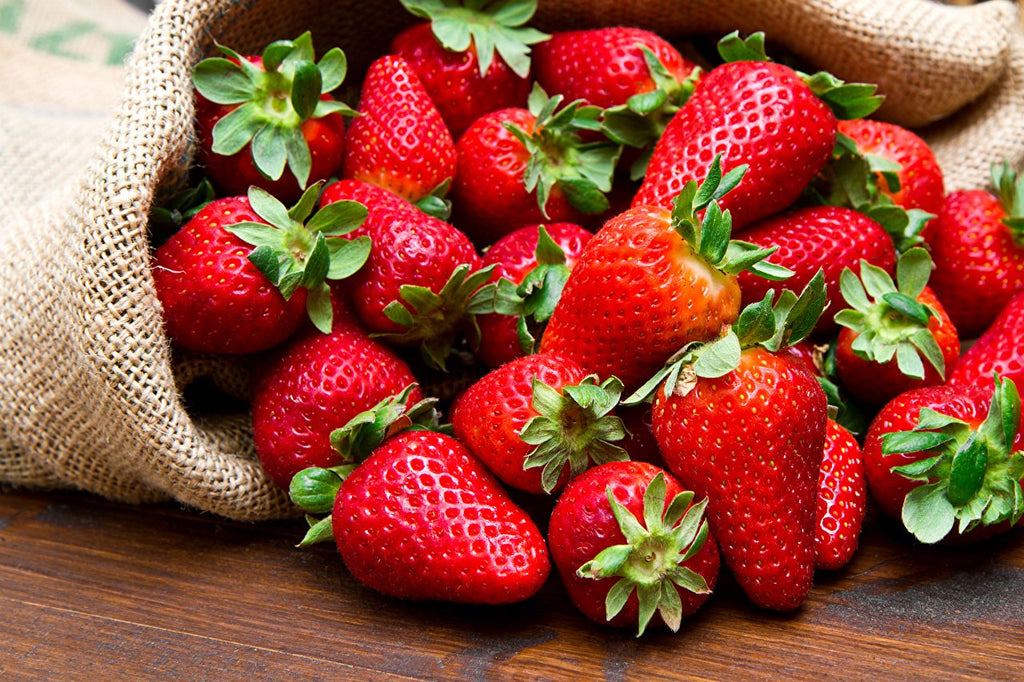Strawberries – composition, benefits, harms and selection rules!